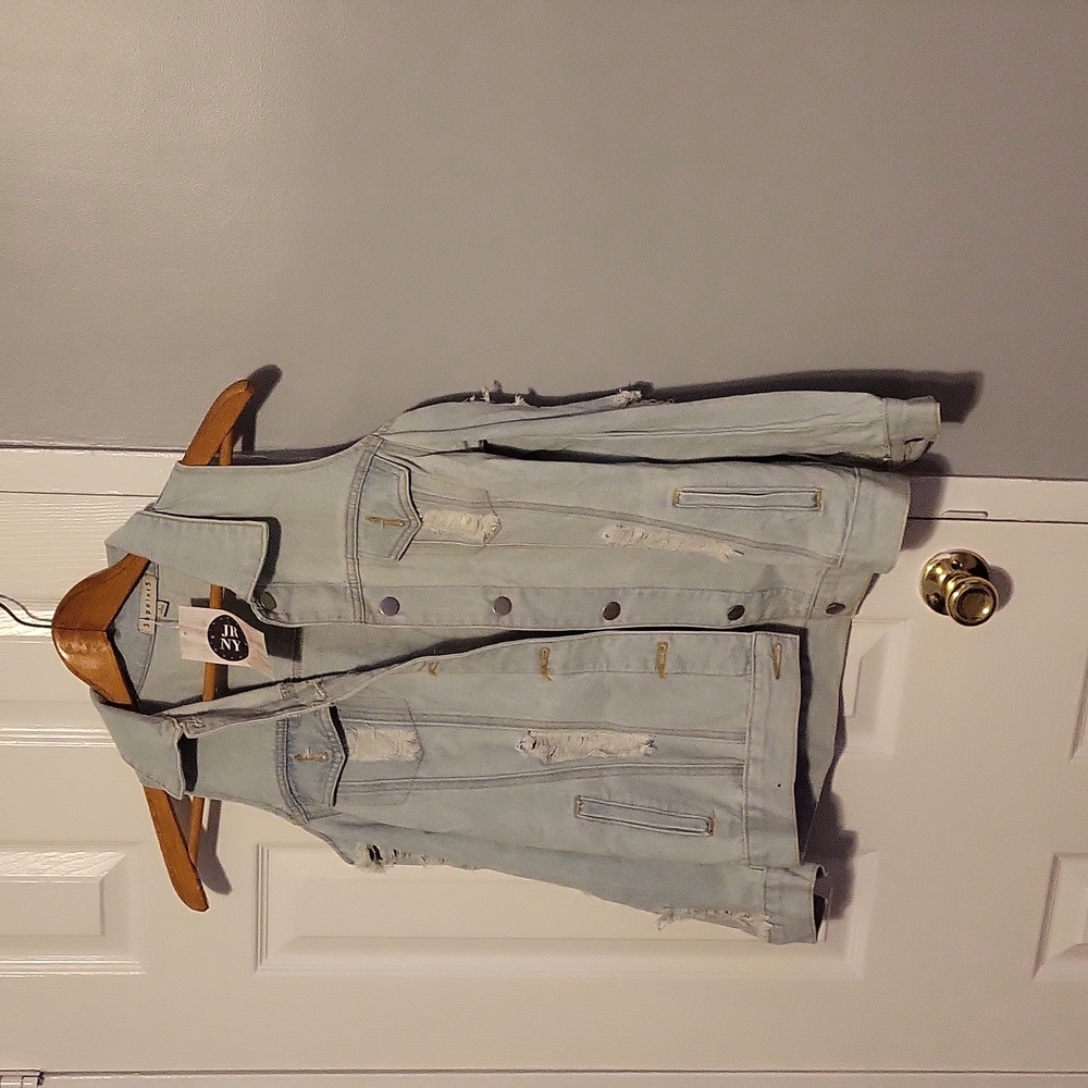Jean cold shoulder disstress gorgeous jacket
